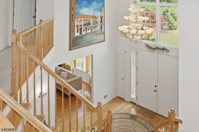 6 Andre Ct, Hardyston Twp., NJ 07416