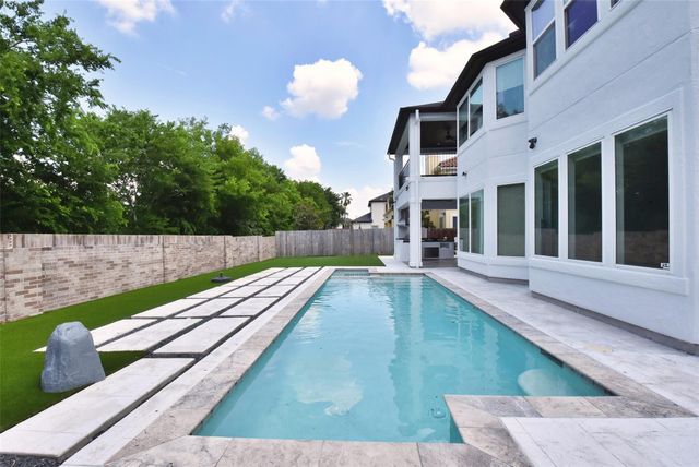 2014 Split Branch Court Court, Houston, TX 77077