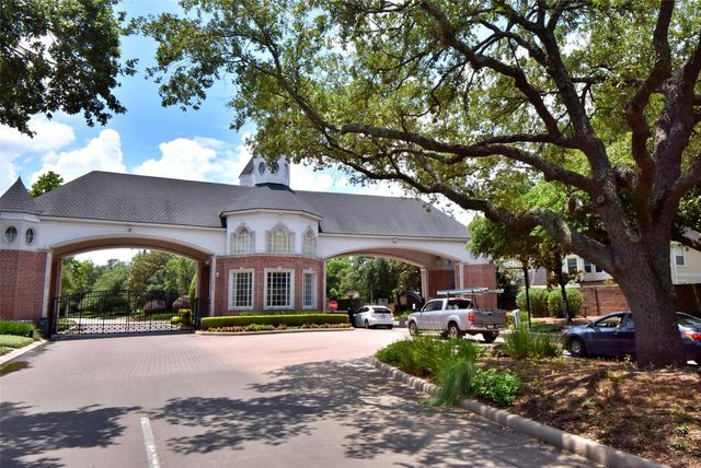 2014 Split Branch Court Court, Houston, TX 77077