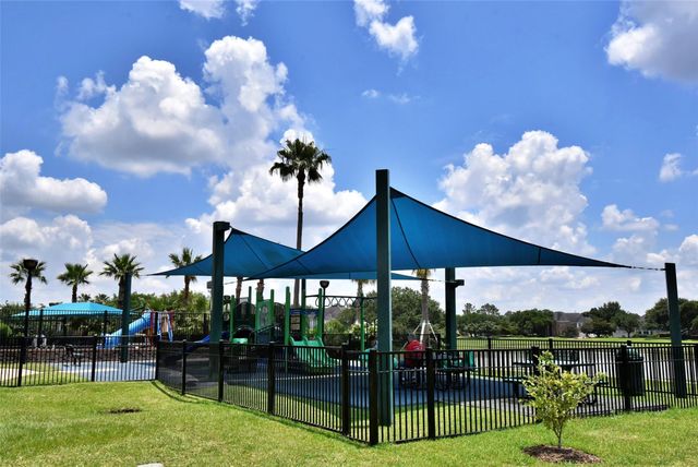 2014 Split Branch Court Court, Houston, TX 77077