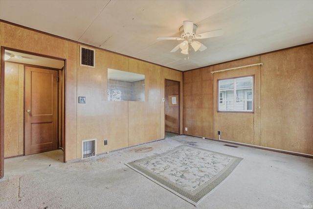 3623 Carroll Street, South Bend, IN 46614