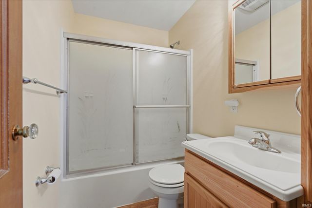 3623 Carroll Street, South Bend, IN 46614