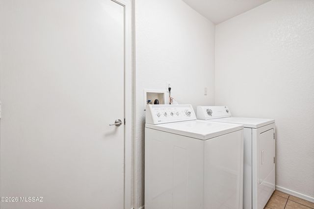 3708 W Fenton Way, Tucson, AZ 85746