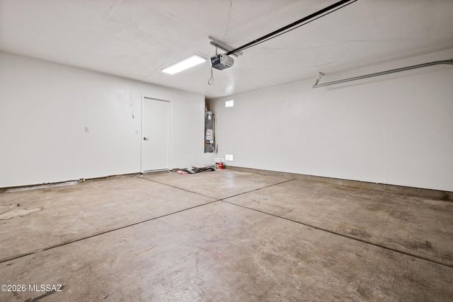 3708 W Fenton Way, Tucson, AZ 85746