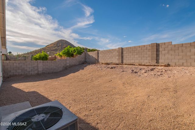 3708 W Fenton Way, Tucson, AZ 85746