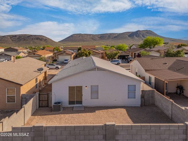 3708 W Fenton Way, Tucson, AZ 85746