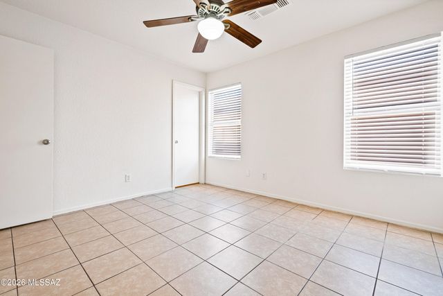 3708 W Fenton Way, Tucson, AZ 85746