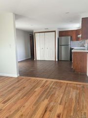 81 10th Avenue, West Babylon, NY 11704