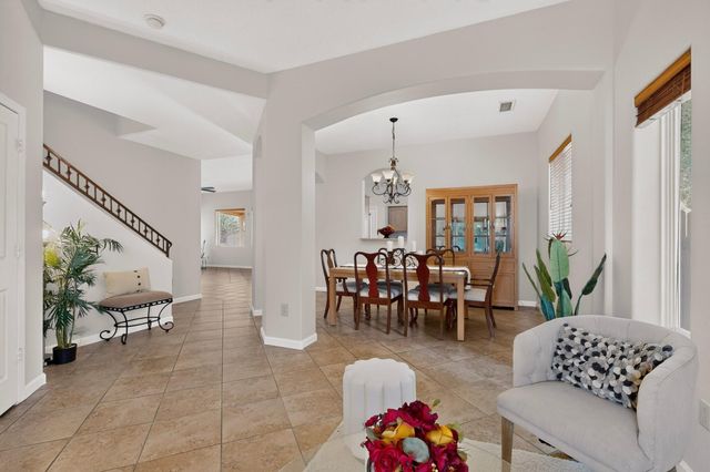 401 Minturn Loop NE, Rio Rancho, NM 87124