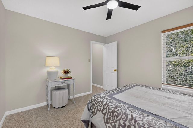 401 Minturn Loop NE, Rio Rancho, NM 87124