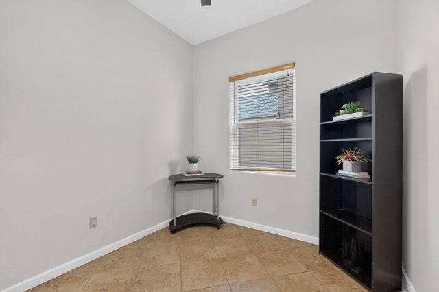 401 Minturn Loop NE, Rio Rancho, NM 87124