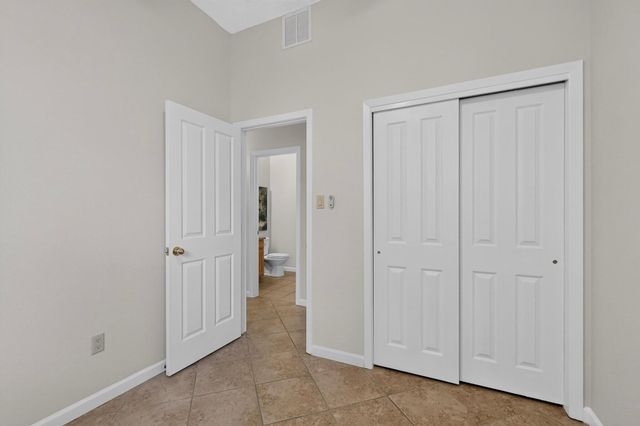 401 Minturn Loop NE, Rio Rancho, NM 87124