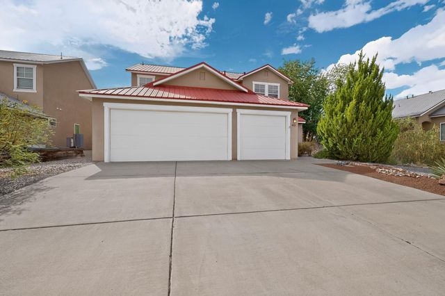 401 Minturn Loop NE, Rio Rancho, NM 87124