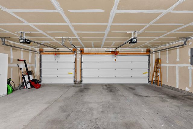 401 Minturn Loop NE, Rio Rancho, NM 87124