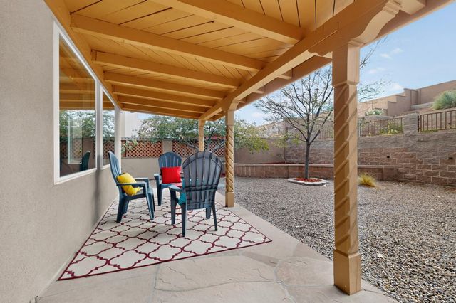 401 Minturn Loop NE, Rio Rancho, NM 87124