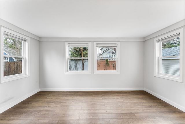 30 Stearns Rd, Belmont, MA 02478