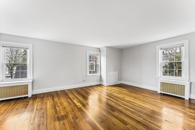 30 Stearns Rd, Belmont, MA 02478