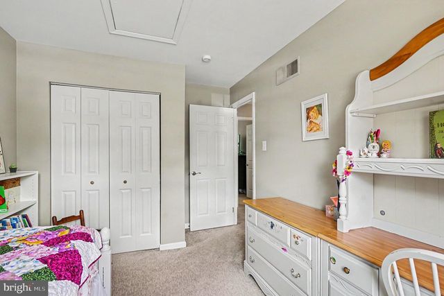 9 DIANNA DR, Phoenixville, PA 19460