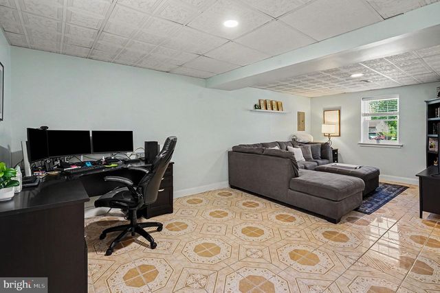 9 DIANNA DR, Phoenixville, PA 19460