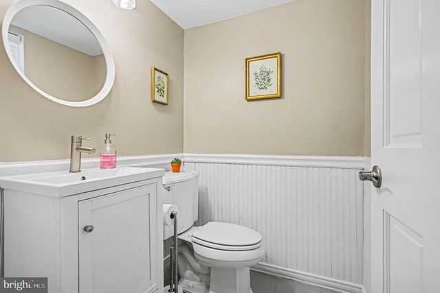 9 DIANNA DR, Phoenixville, PA 19460