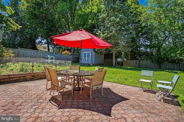 9 DIANNA DR, Phoenixville, PA 19460