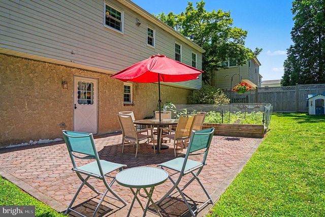 9 DIANNA DR, Phoenixville, PA 19460