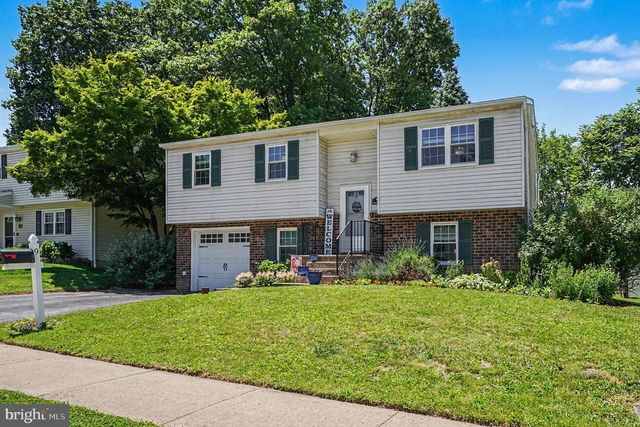 9 DIANNA DR, Phoenixville, PA 19460