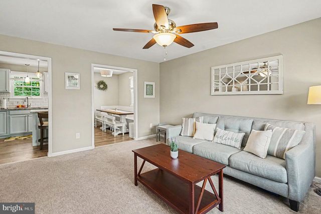 9 DIANNA DR, Phoenixville, PA 19460