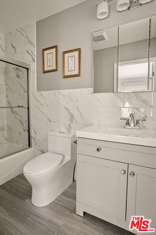 3835 Fairway Avenue, Studio City (los Angeles), CA 91604