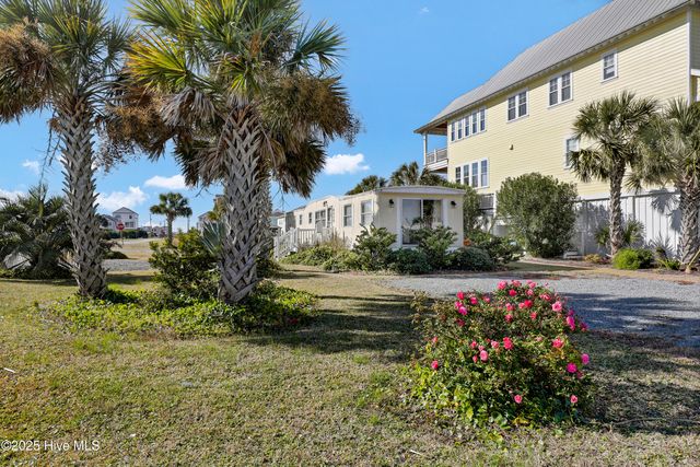 6015 6th Street, Holly Ridge, NC 28445