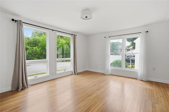 51 Terrace Avenue, Warwick, RI 02889