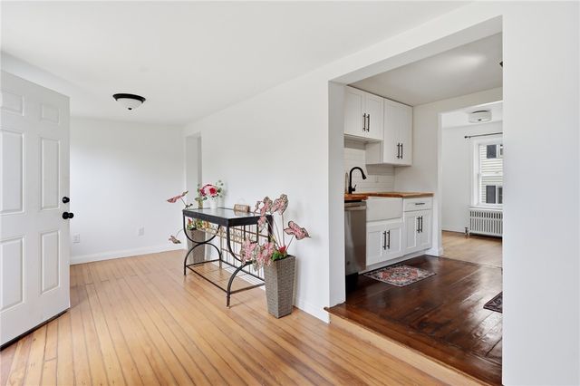 51 Terrace Avenue, Warwick, RI 02889