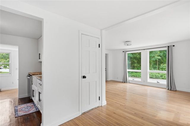 51 Terrace Avenue, Warwick, RI 02889