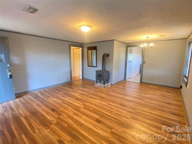 2991 Perkins Avenue, Morganton, NC 28655