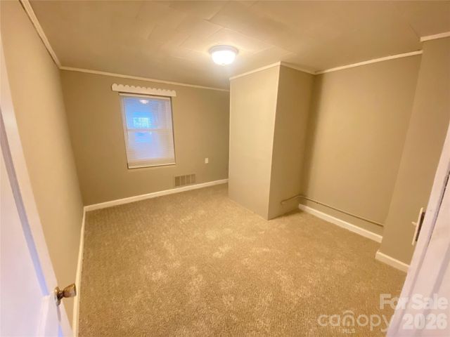 2991 Perkins Avenue, Morganton, NC 28655