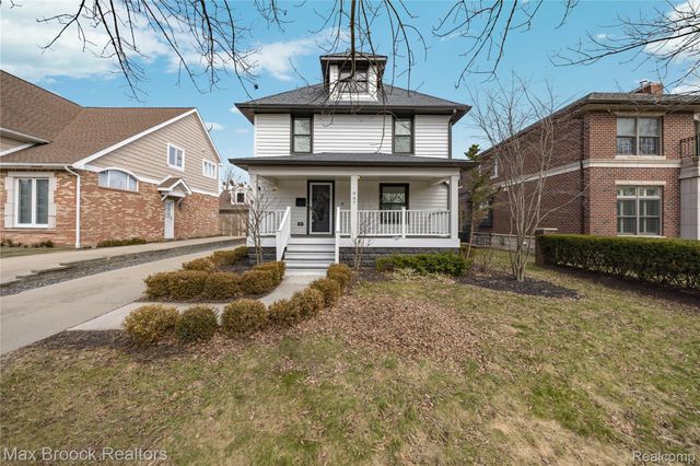 967 Ann Street, Birmingham, MI 48009