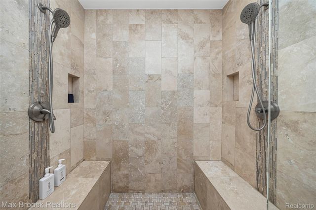 967 Ann Street, Birmingham, MI 48009