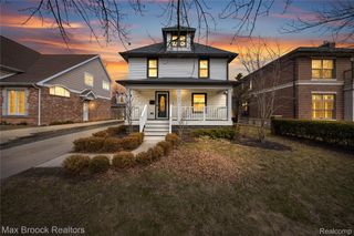 967 Ann Street, Birmingham, MI 48009