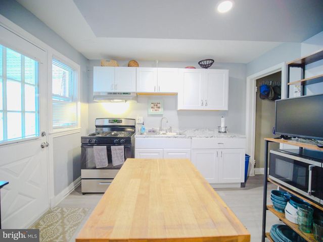 4011 BALFERN AVE, Baltimore, MD 21213