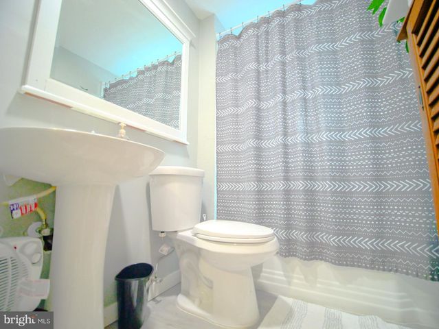 4011 BALFERN AVE, Baltimore, MD 21213