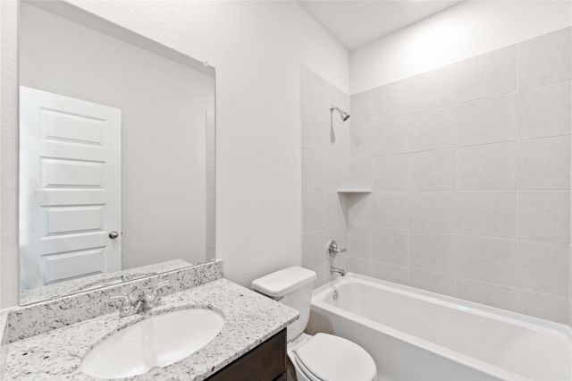 1285 Westfork Drive, Sealy, TX 77474