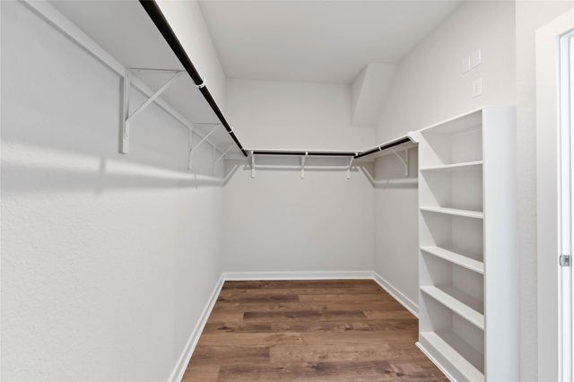 1285 Westfork Drive, Sealy, TX 77474