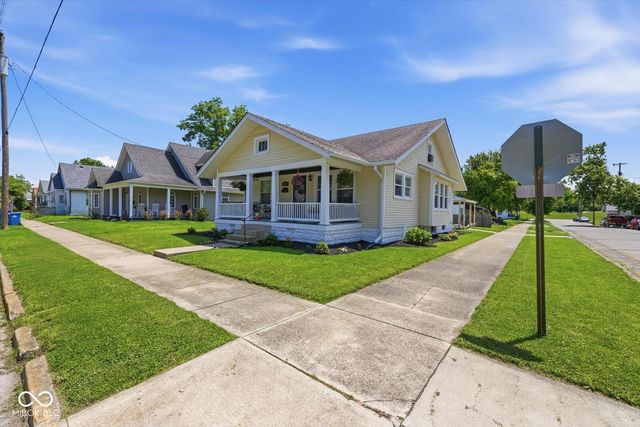 543 4th Street, Shelbyville, IN 46176