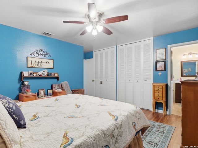 113 Meadow Way, Universal City, TX 78148