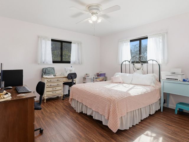 113 Meadow Way, Universal City, TX 78148