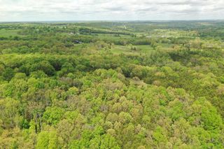 000 West Farm Road 26, Willard, MO 65781