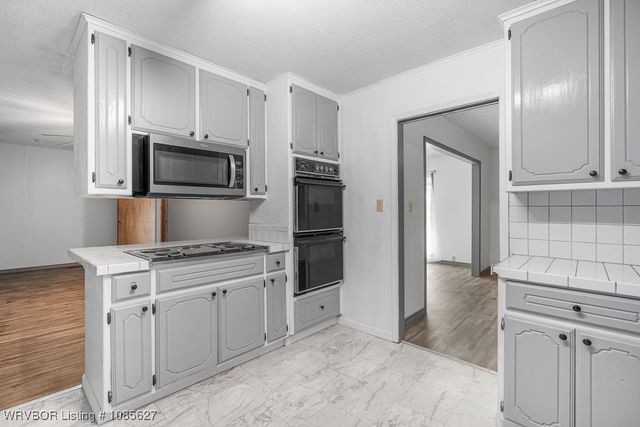 443 W 8th Street, Booneville, AR 72927