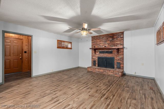 443 W 8th Street, Booneville, AR 72927