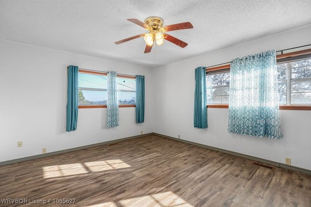 443 W 8th Street, Booneville, AR 72927