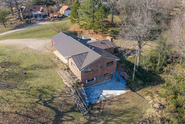 443 W 8th Street, Booneville, AR 72927